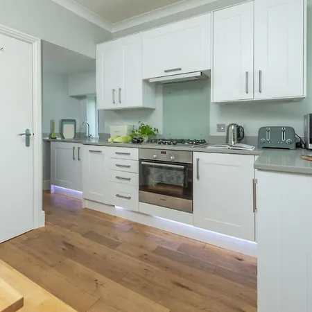 Shearwater View, 7 Rosemorran,